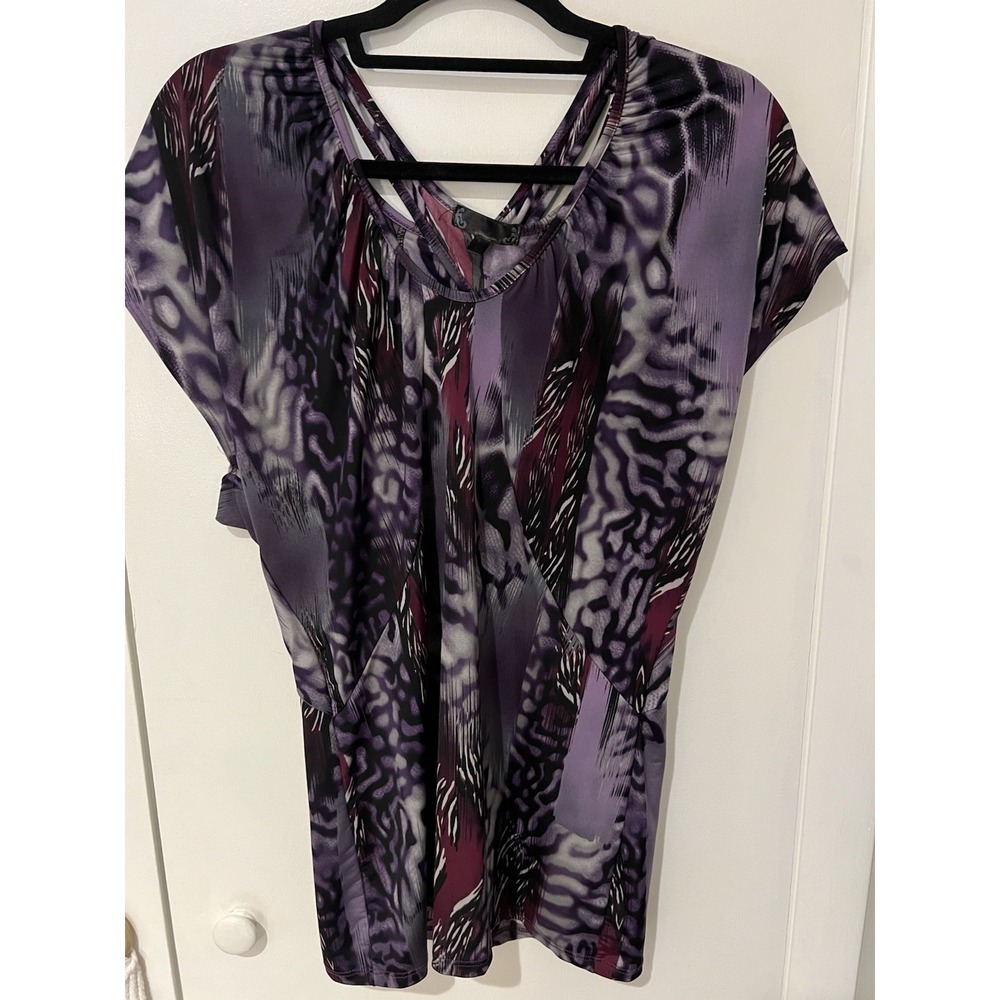 Mandee Women's Purple Abstract‎ Top Size Large Cross Back Dolman Sleeve
